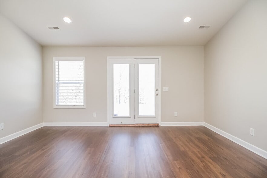 Building Photo - 5022 Morning Dove Ln