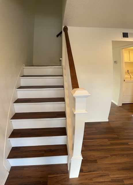 Entry Stairway - 6017 Calle Nueve NW