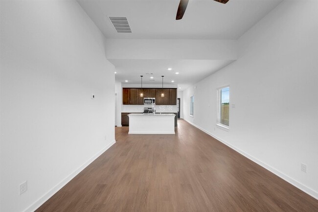 Building Photo - 32518 Lantana Flds Rd