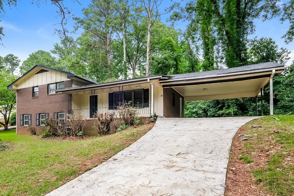 Building Photo - 2842 Zane Grey Dr SE