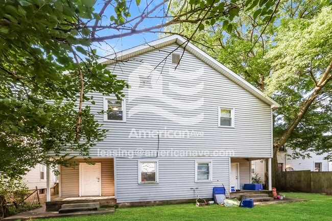 Building Photo - 1805#1807 Columbia Avenue, 45042; #702445 - 702445