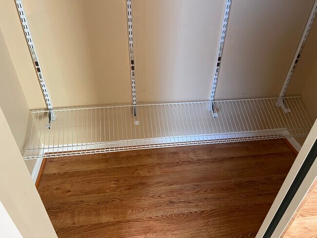 Building Photo - 1412 Nestlewood Ct