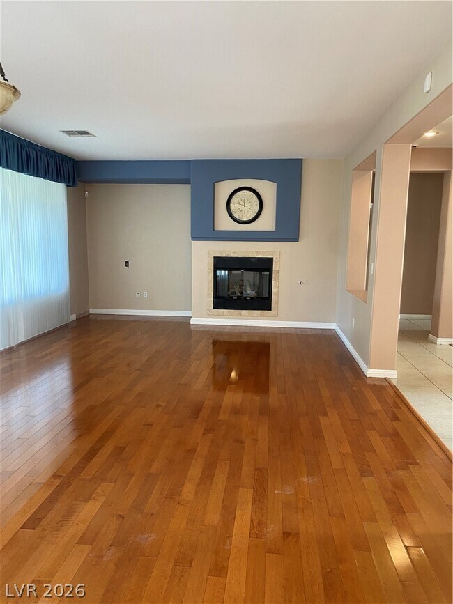 Building Photo - 10340 Riva De Destino Ave