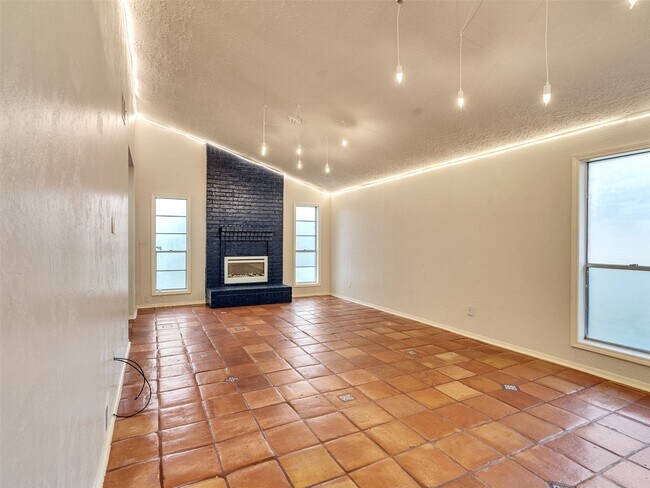 Building Photo - 22538 Market Square Ln