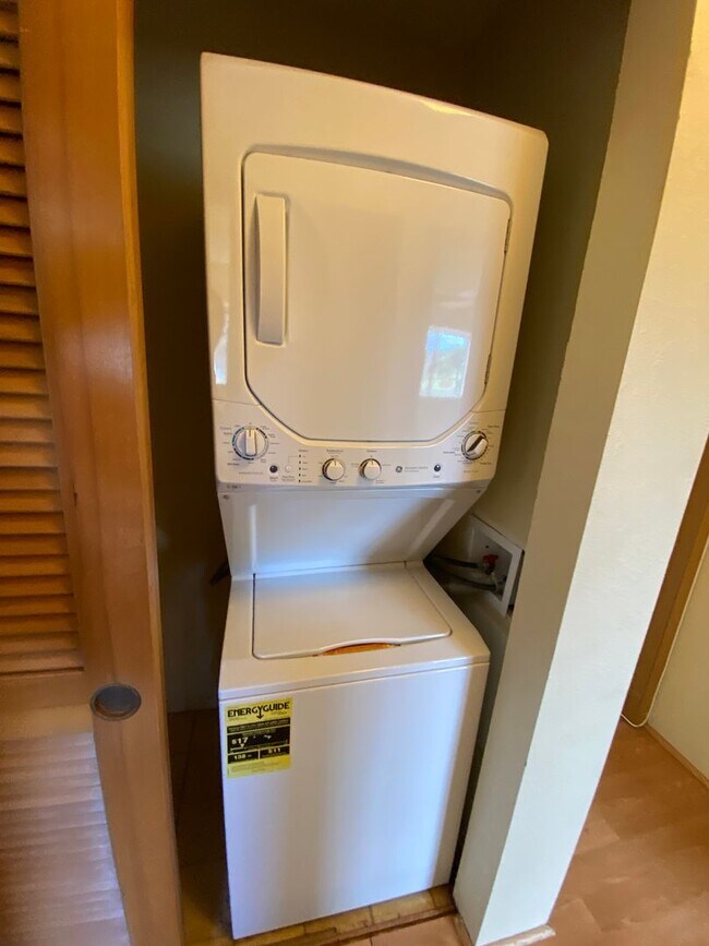 Building Photo - 98-943 Moanalua Rd #1703