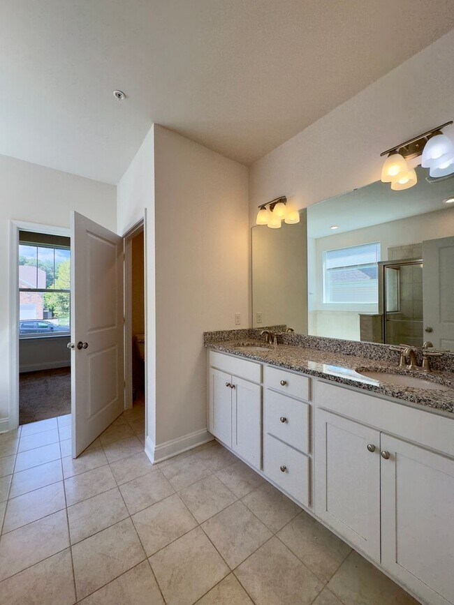 Building Photo - Charming 4 Bedroom/2.5 Bathroom Home in Bel Air, MD!
