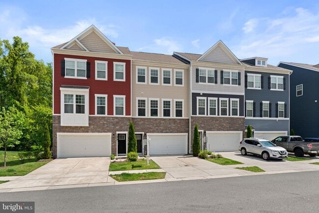 Building Photo - 7980 Patterson Wy