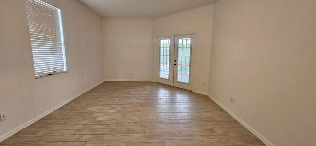 Building Photo - 2851 SW 49th Terrace