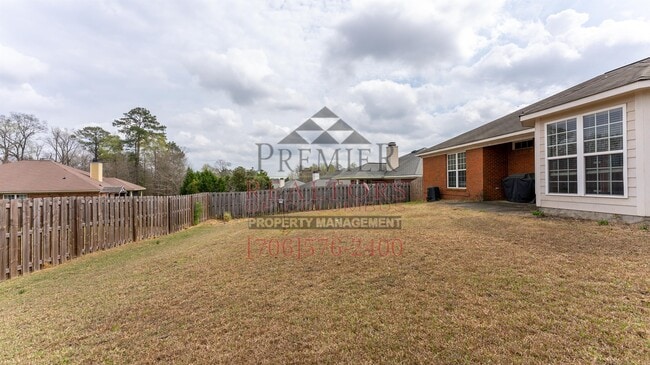 Building Photo - 8031 Garrett Pines Dr