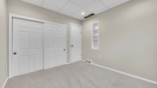 Building Photo - 1526 Ontario Ave