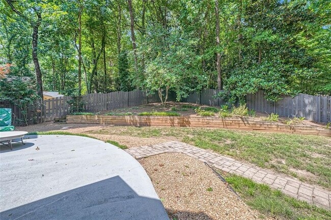 Building Photo - 7575 Ball Mill Rd NE