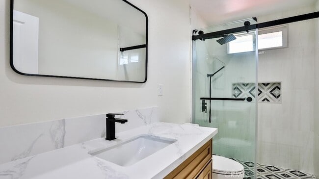 Building Photo - 247 S Date St E