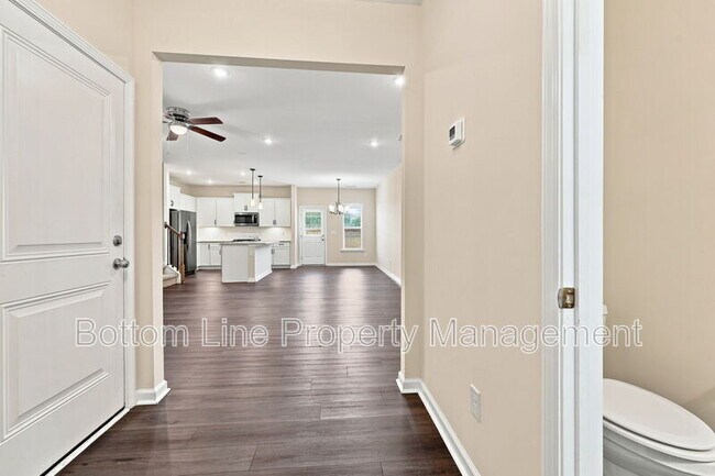 Building Photo - 1615 Glacier Dr