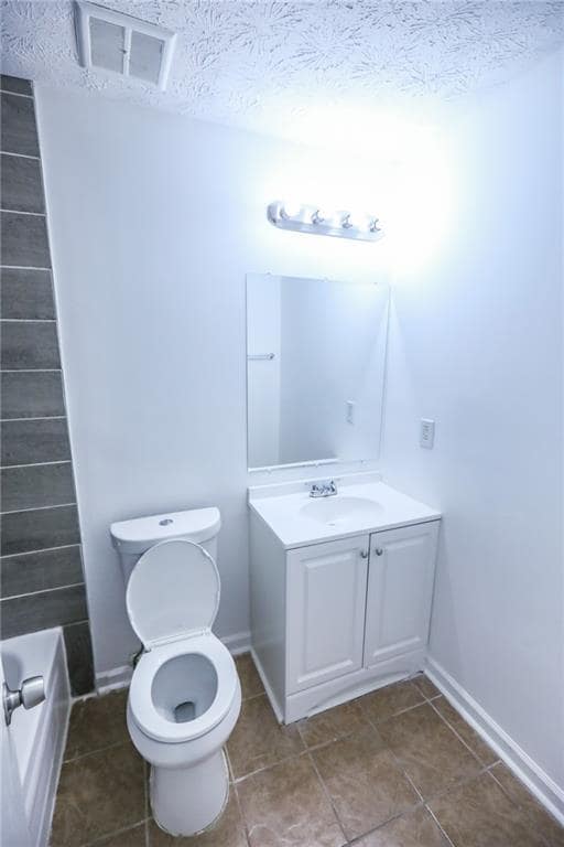 Building Photo - 1967 Singer Way