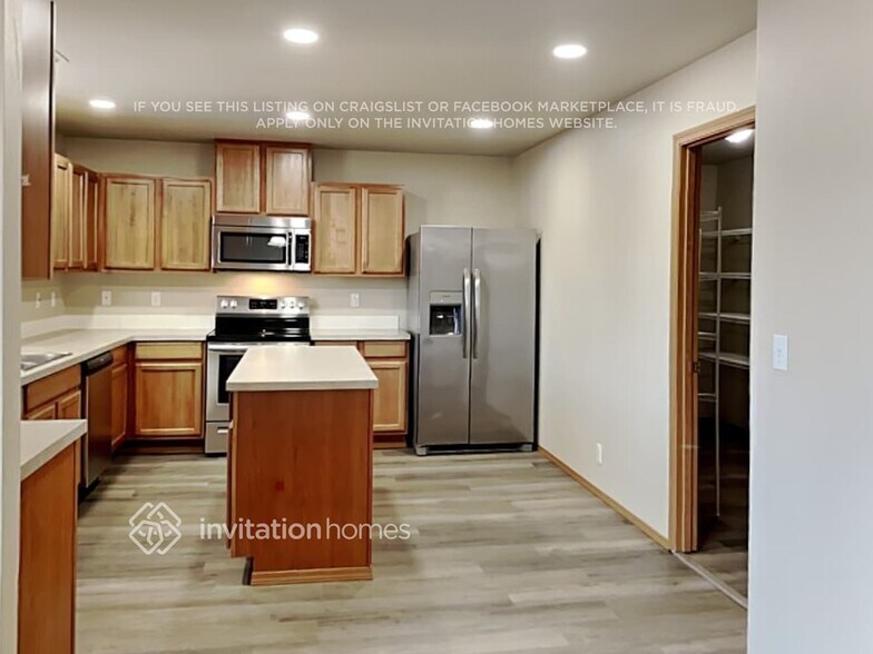 Building Photo - 21540 SE 290th Pl