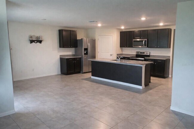 Building Photo - 4676 Sigcom Pl