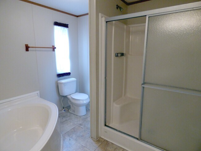 Building Photo - 404 Loggerhead Ct