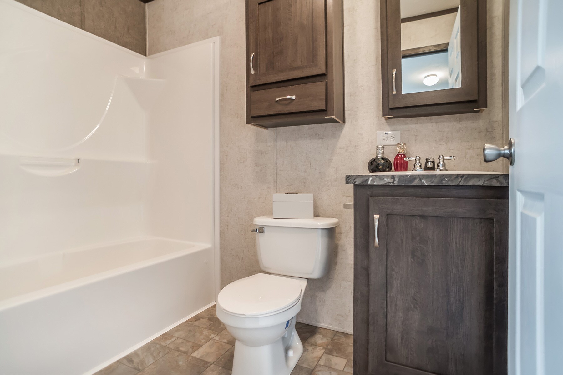 Building Photo - 2251 Wellington Green Dr