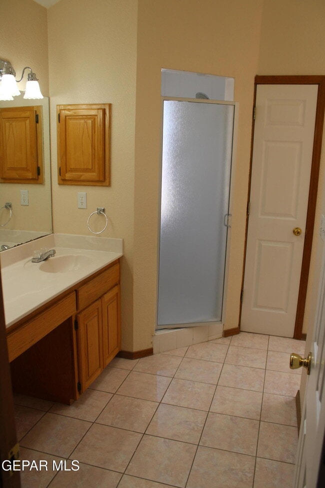 Building Photo - 4113 Loma Rosada Dr