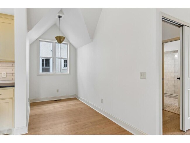 Building Photo - 3711 Colgate Ave