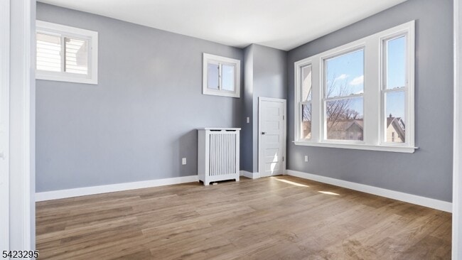 Building Photo - 19 Newfield St