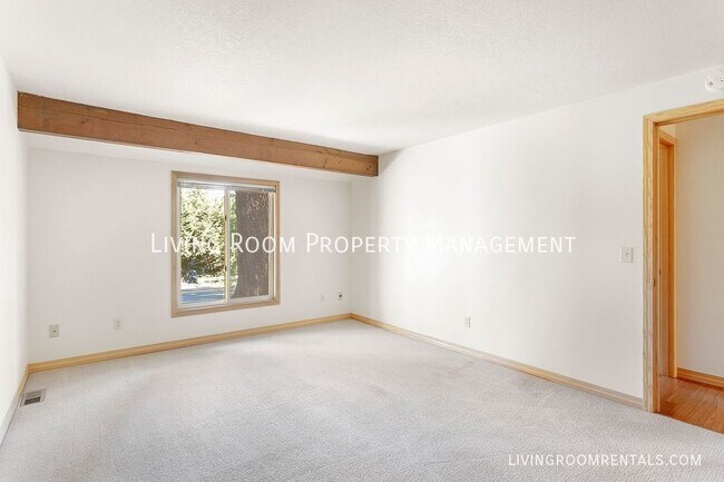 Building Photo - 9803 SW 49th Ave