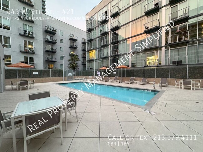 Building Photo - Studio Condo in the Heart of Downtown Los ...