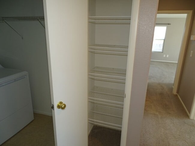 Building Photo - 3 Bedroom Home In The Heart Of Summerlin