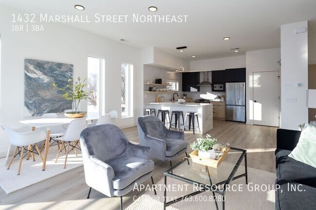 Building Photo - 1432 Marshall St NE