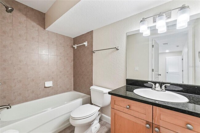 Building Photo - 3405 W Swann Ave