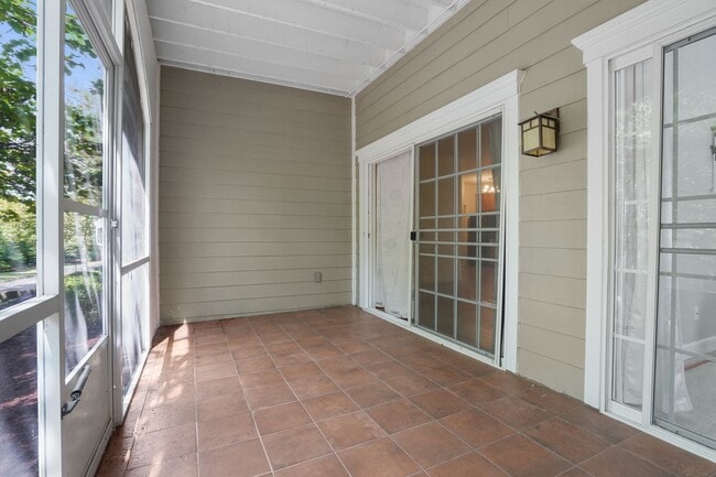 Building Photo - 8501 Burnham Ln