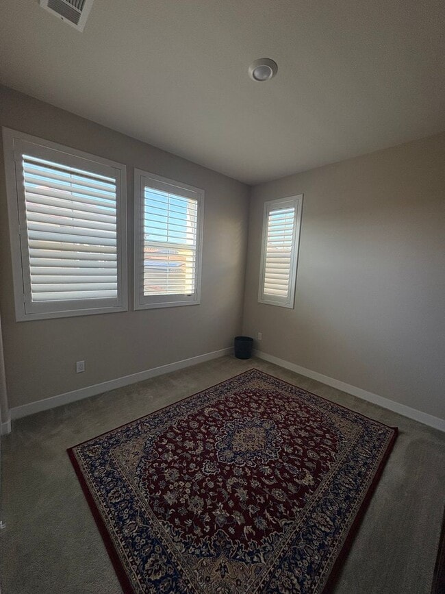 Building Photo - Elegant 3BR/2.5BA Condo in Carlsbad