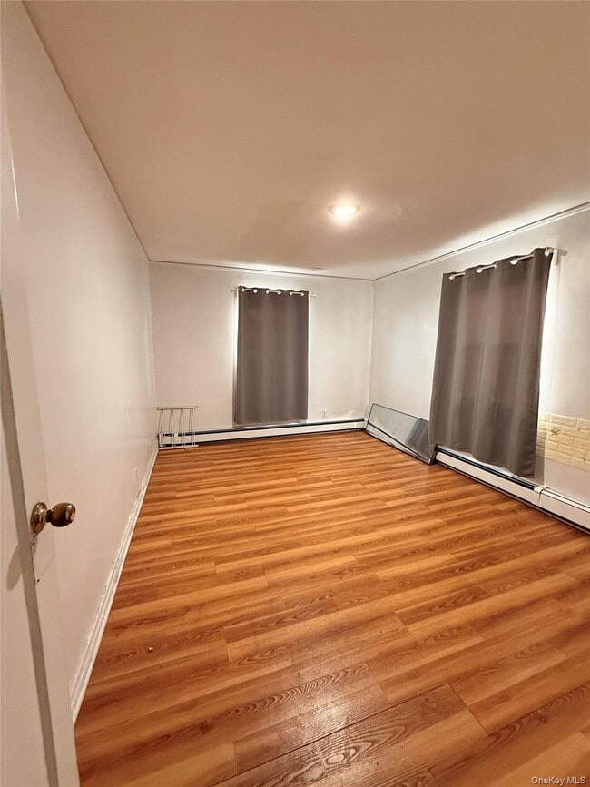 Building Photo - 76-27 170th St