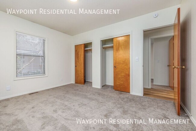 Building Photo - 1629 S Manitou Ave