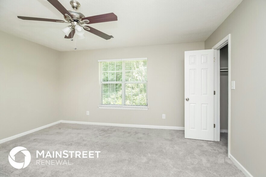 Building Photo - 370 Flint Ridge Ct