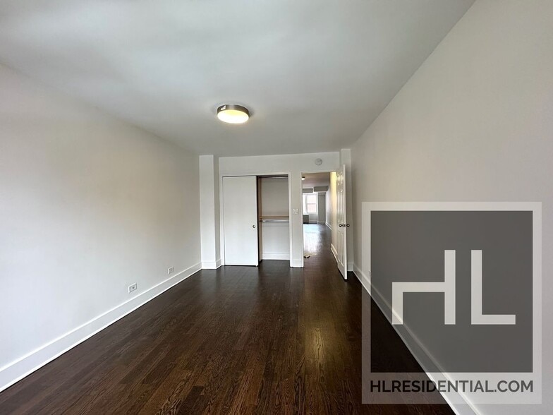 Building Photo - EAST 63 STREET