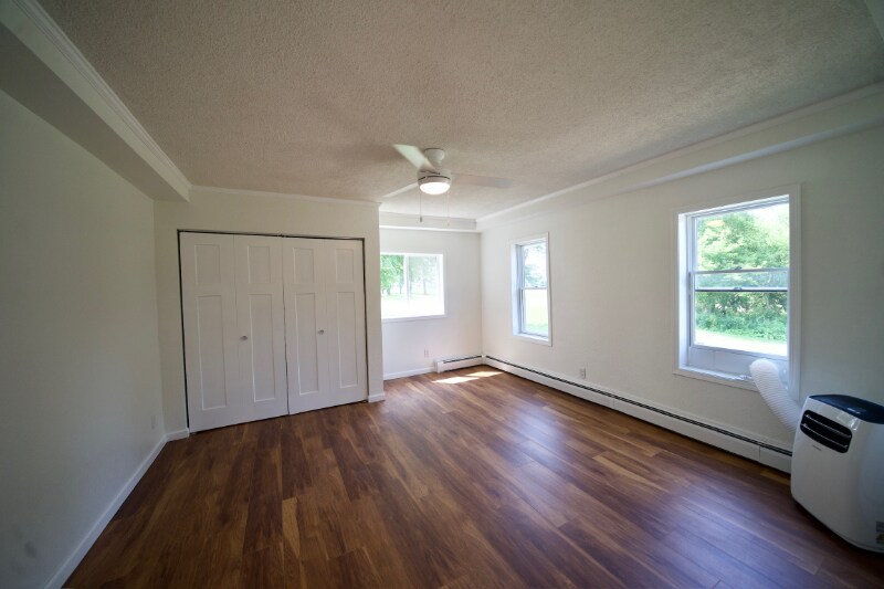 Building Photo - 2310 County Rd E