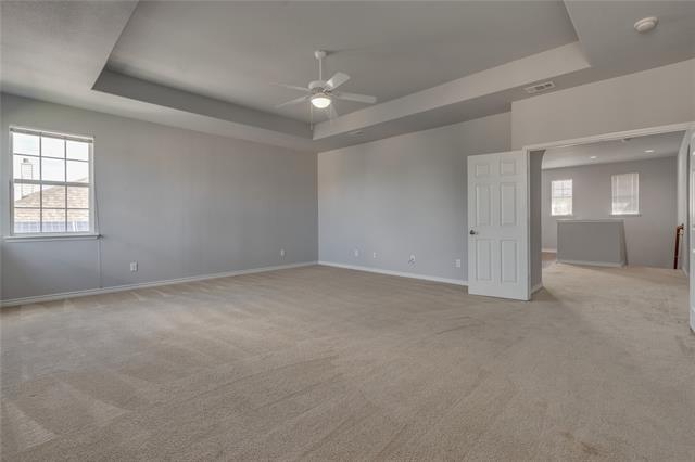 Building Photo - 601 Port Royale Way