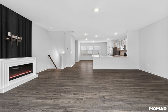 Building Photo - 821 Washington St