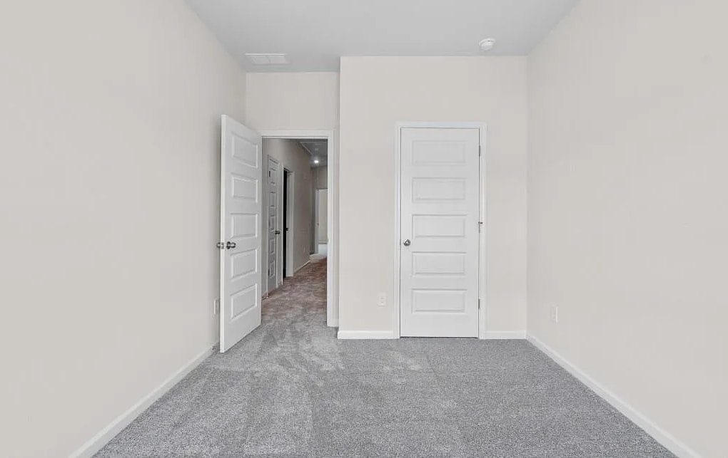 Building Photo - 257 Dupont Dr