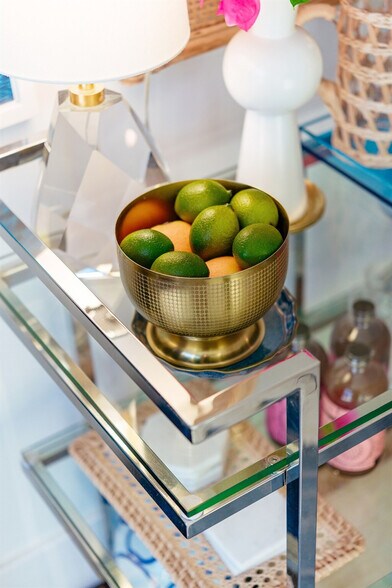 Building Photo - 610 38th St