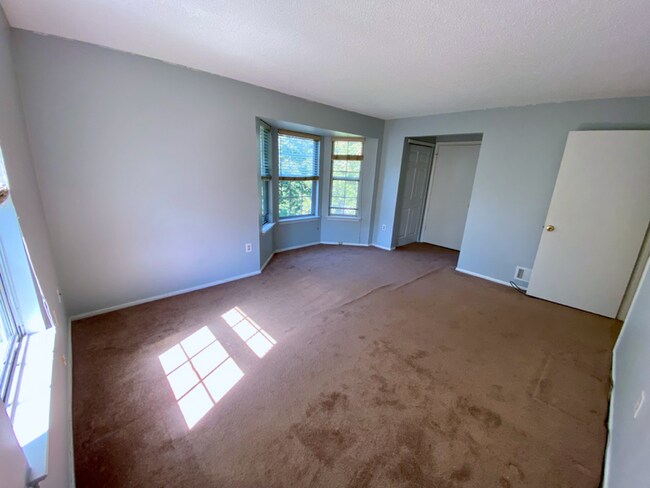 Building Photo - 177 Rachel Ct