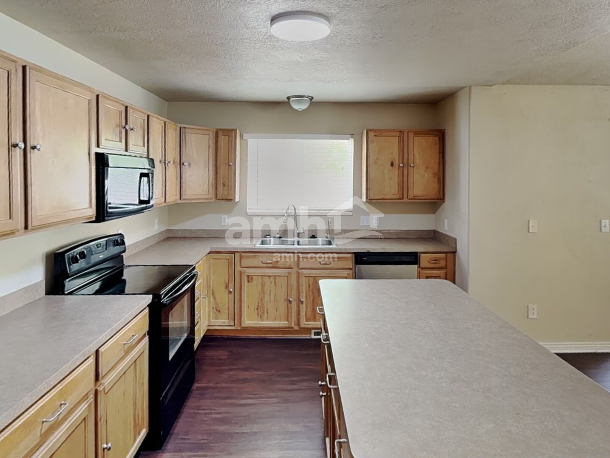 Building Photo - 4968 W Diamondback Dr