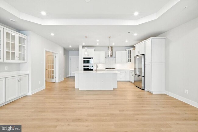 Building Photo - 218 Switchgrass Wy