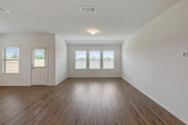 Building Photo - 138 Esparza Dr