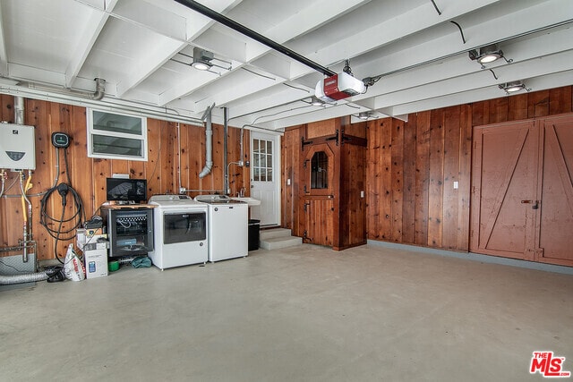 Building Photo - 3908 Las Flores Canyon Rd