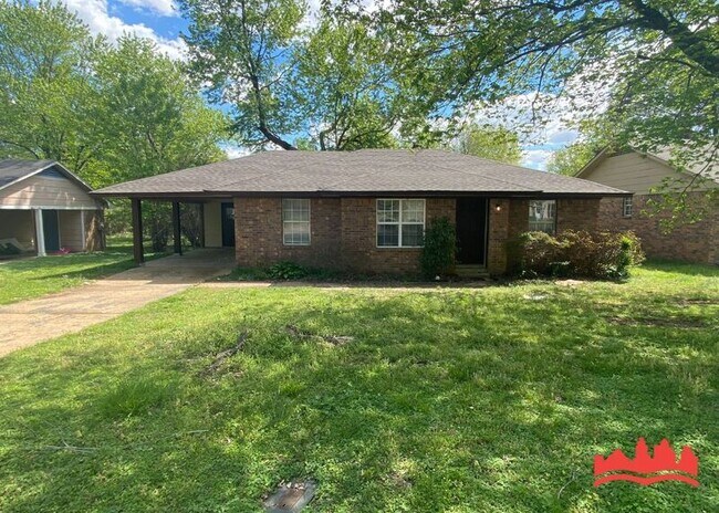 Primary Photo - 3645 Carroll Dr