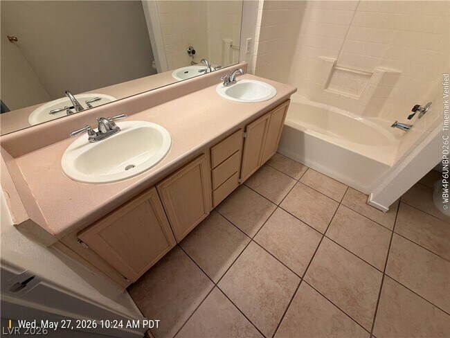 Building Photo - 4830 Black Bear Rd