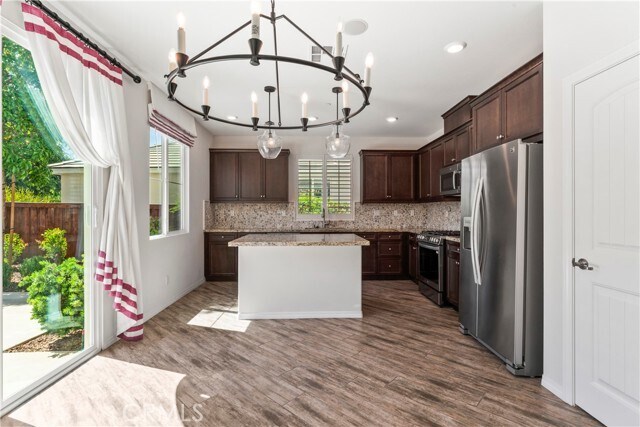 Building Photo - 27544 Kobuk Valley Dr