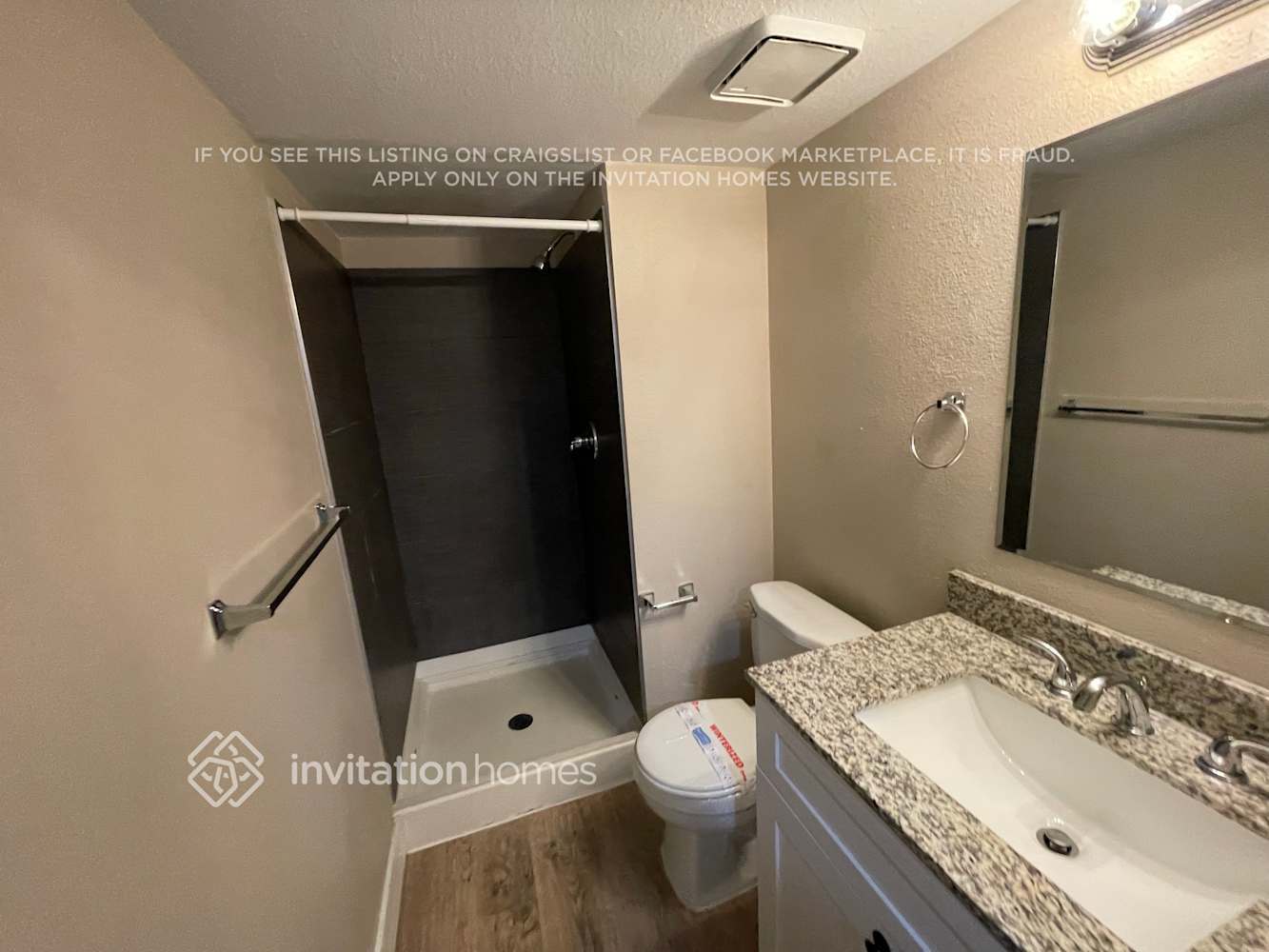 Building Photo - 8903 Cottonwood Way